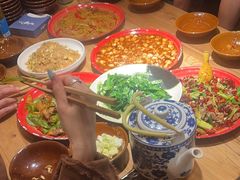 -先启半步颠小酒馆(常熟万达广场店)