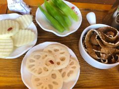 -一斗火锅·招财羊毛肚(北温泉九号店)