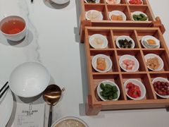 -富淳饭店(陆家嘴保利广场店)