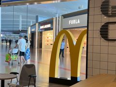 -麦当劳(禄口机场T2航站楼)