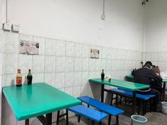 -甘记肥肠粉(马鞍北路店)