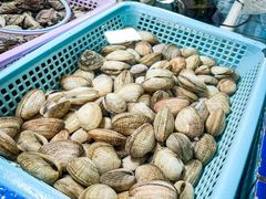 -霞涌市场海鲜摆卖区