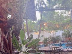 -La Villa French Restaurant