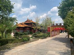 -茅山东方盐湖城景区