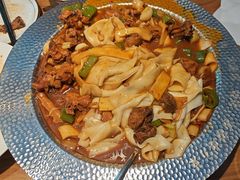 -俭寨大盘鸡·手抓肉·烧烤新疆菜(乌苏路店)