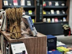 -漓江书院(三祺广场店)