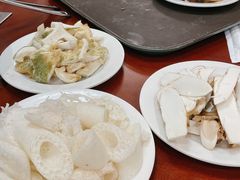 -菌之家·专业纯野生菌火锅·特色炒菌