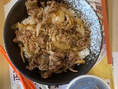 -吉野家(秀谷店)