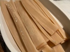 -尚尚仙·酸汤猪手·猪肚鸡火锅(华联万柳购物中心店)