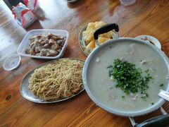 -洲心明记烧肉大粥(总店)