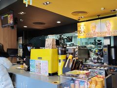 -麦当劳(杨林得来速店)
