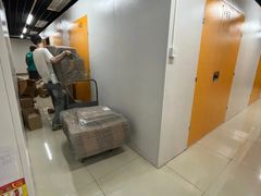 -安东易迷你自助仓储寄存仓库(杨浦店)