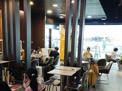 -麦当劳(深圳北站高铁店)