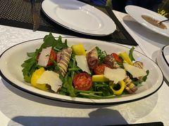 烤牛肉配无花果沙拉-atta bj(国贸商城店)