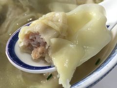 -笑来喜馄饨小笼工坊店(湖滨街店)