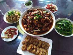 -阿竹黄焖鸡