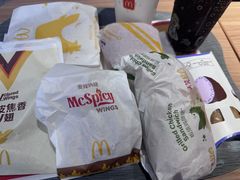 -麦当劳(中山公园龙之梦店)