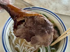 -香辉食馆(新兴路店)
