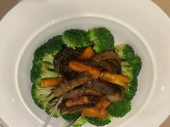 -长白山国际酒店中餐厅