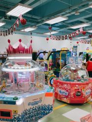 -莫莉幻想儿童乐园(青岛金茂湾店)