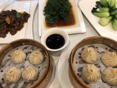 -梅龙镇酒家(南京西路总店)