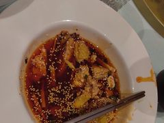 -渝信川菜 · 川味家常菜(财富购物中心店)
