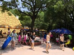 -热带风暴水上乐园