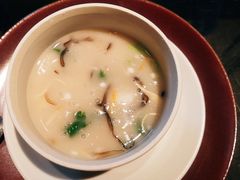 宋嫂鱼羹-湖滨28中餐厅·西湖宴·杭州君悦酒店
