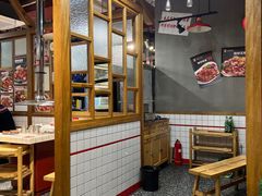 -喜悦小串丹东小黄牛海鲜烧烤大排档(民主广场店)