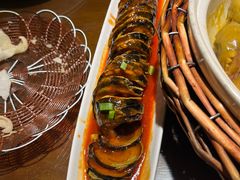 -东口码头·烧鸽子·鱼头泡饼·地方菜(金鹰悦城店)