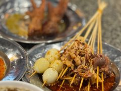 冷锅串串荤-小街天府