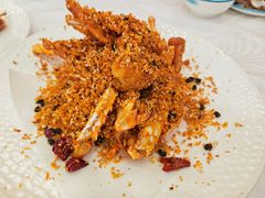 -粤盛海鲜平价店(洛溪食街店)