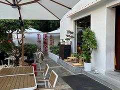 -Mark&Mars Restaurant