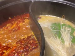 -明何记涮牛肚(品牌首店隋唐植物园南门古城路店)
