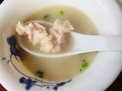 -老来福·非遗酸汤兔(凯旋路店)