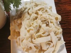 -陆记牛庄·碳锅龙虾烧烤(爱上花园店)