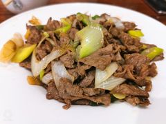 爆炒羊肉-聚雅美食