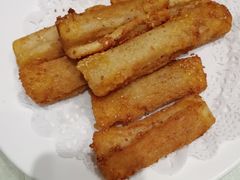 芋香酥卷-添福来墨鱼饺子 · 海鲜东北菜(大连星海·黄浦路店)