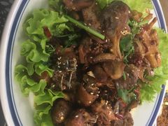 -八两八金·莱芜特色炒鸡(市南漳浦路店)