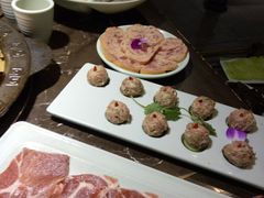 -红九格老火锅(三峡广场店)