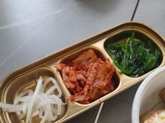 -豚妈妈汤饭·部队锅(南京东路店)