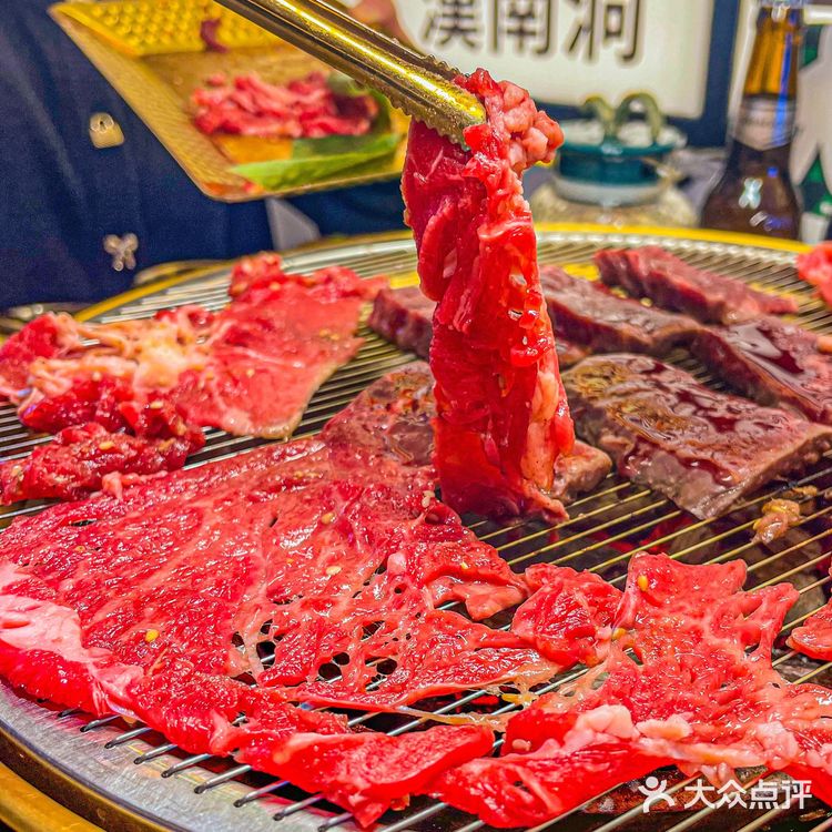 香到迷糊‼️在千与千寻的“汤屋”里吃烤肉