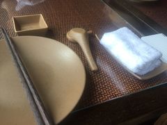 餐具摆设-南通滨江洲际酒店-东厨中餐厅