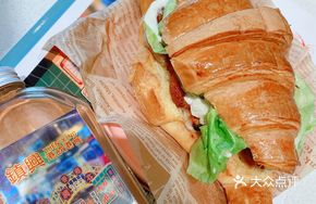 Super Crispy Pork Cutlet Croissant