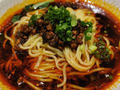 重庆小面-小河盐帮·私家菜·烤鸭(三元桥·霄云路店)