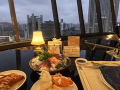 -广州花园酒店-凌璇阁360度高空海鲜自助餐CAROUSEL