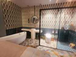 -花隐·美芙炫海菲秀皮肤管理中心