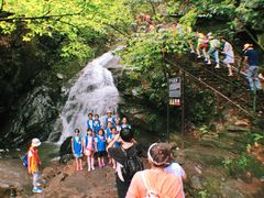 -藏龙百瀑风景区
