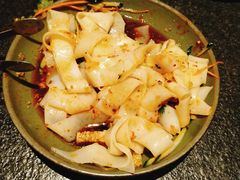 羊毛工镇凉皮-丝路金桃·新疆菜(徐汇店)