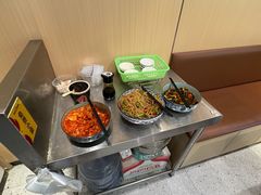 -杨铭宇黄焖鸡(新华路店)